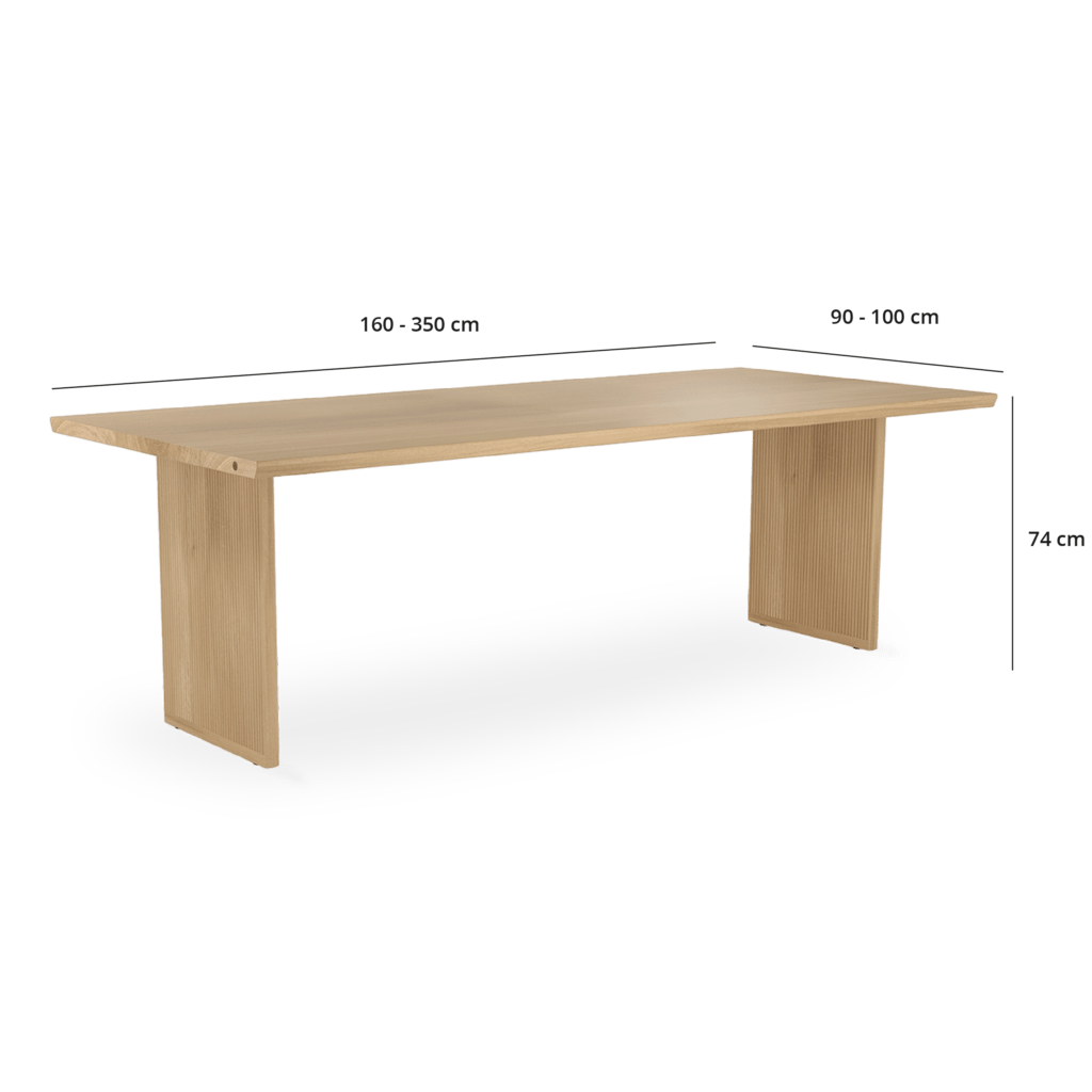 Freya 02 spisebord i massivt træ, med tegninger er dimensionerne